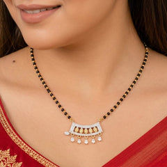 Nora Mangalsutra