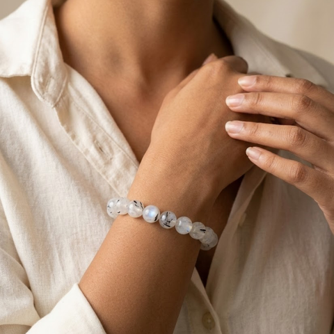 Karka (Cancer) Rashi Bracelet - White Rainbow Moonstone